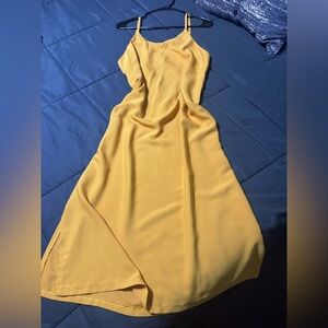 Elegant Yellow Sleeveless Dress